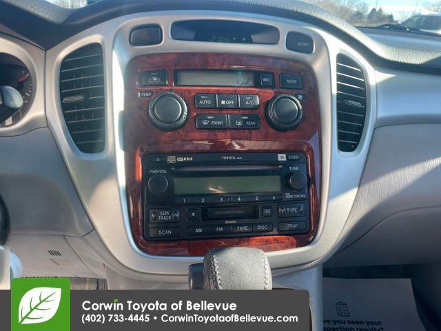 used 2007 Toyota Highlander car, priced at $12,400