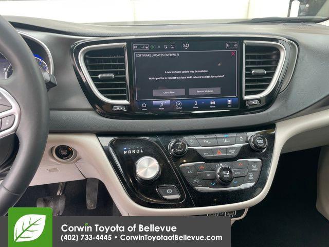 used 2024 Chrysler Pacifica car, priced at $24,500