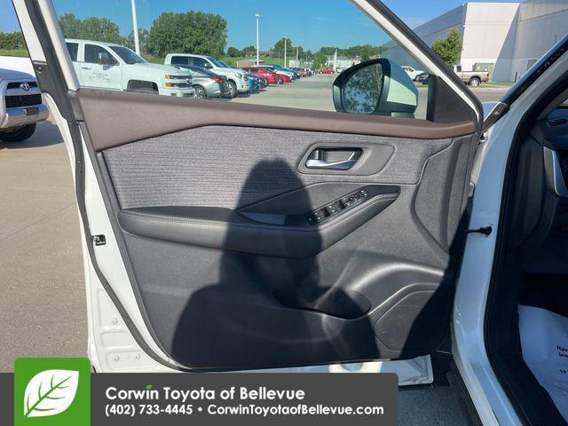 used 2021 Nissan Rogue car, priced at $19,750