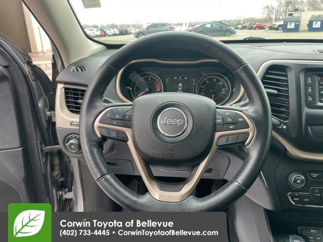 used 2016 Jeep Cherokee car, priced at $9,400