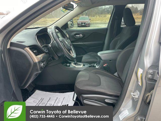 used 2016 Jeep Cherokee car, priced at $9,400