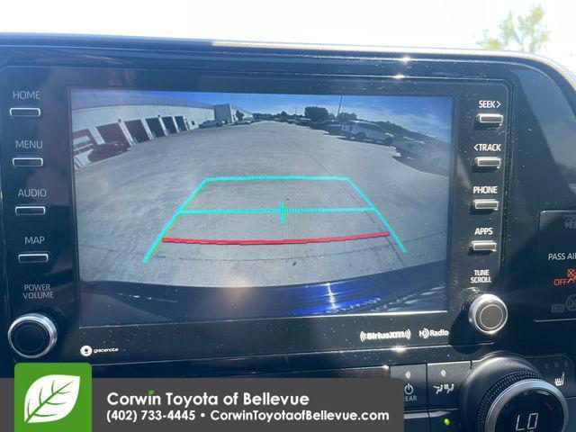 used 2021 Toyota Highlander car, priced at $30,500