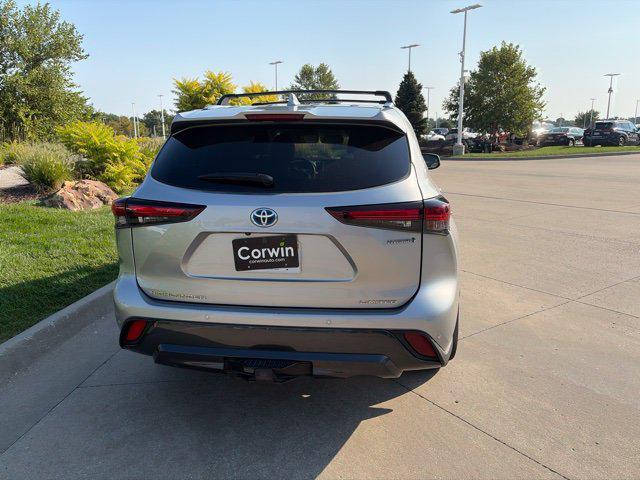 used 2024 Toyota Highlander Hybrid car, priced at $45,500