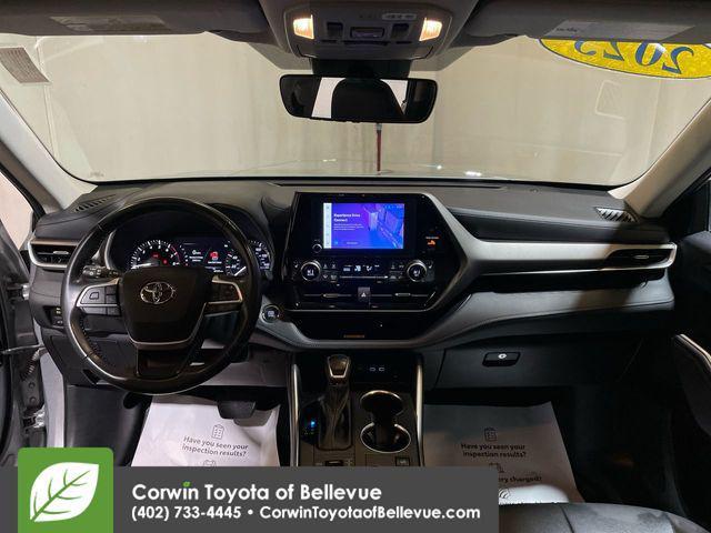 used 2023 Toyota Highlander car, priced at $31,500