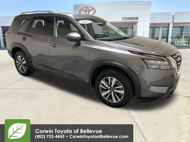 used 2025 Nissan Pathfinder car, priced at $33,500