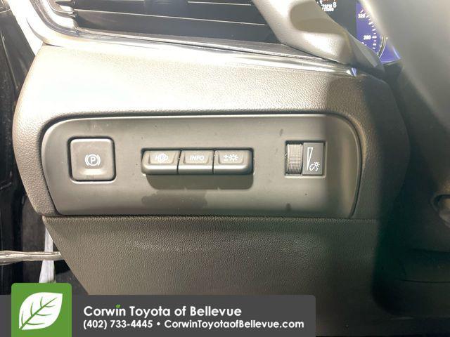 used 2024 Buick Enclave car, priced at $29,900