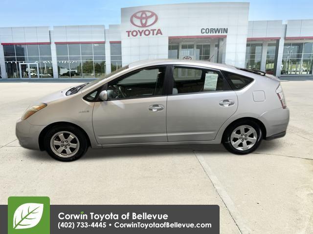 used 2008 Toyota Prius car, priced at $7,000