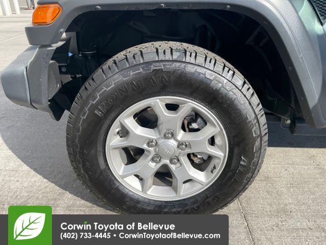 used 2021 Jeep Wrangler Unlimited car, priced at $25,900