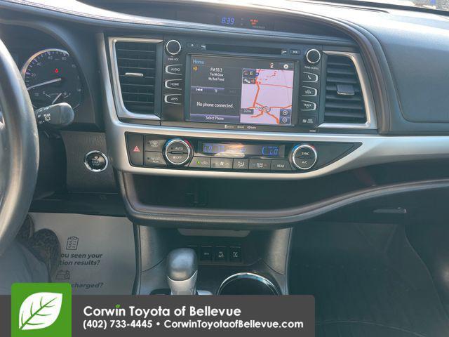 used 2019 Toyota Highlander car, priced at $26,800