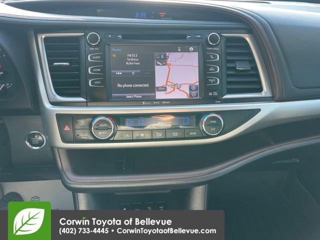 used 2019 Toyota Highlander car, priced at $26,800