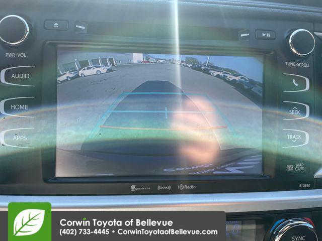 used 2019 Toyota Highlander car, priced at $26,800