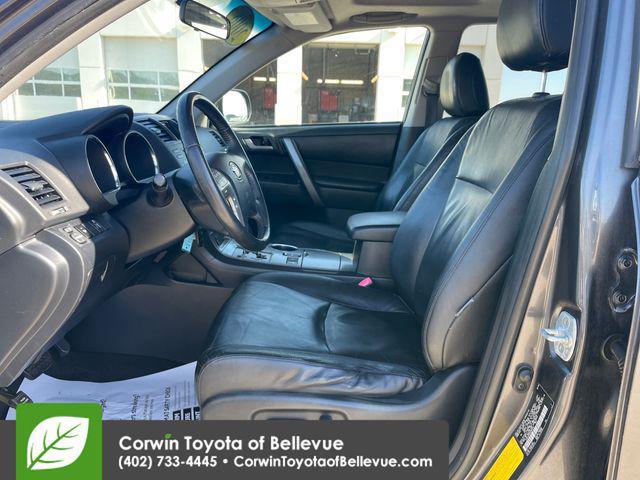 used 2008 Toyota Highlander car, priced at $5,790