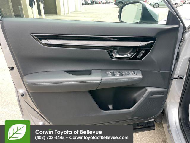 used 2025 Honda CR-V car, priced at $32,500