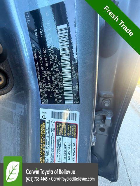 used 2020 Toyota Highlander car, priced at $34,000