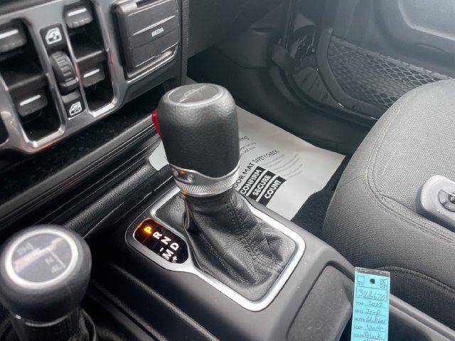 used 2022 Jeep Gladiator car, priced at $29,000