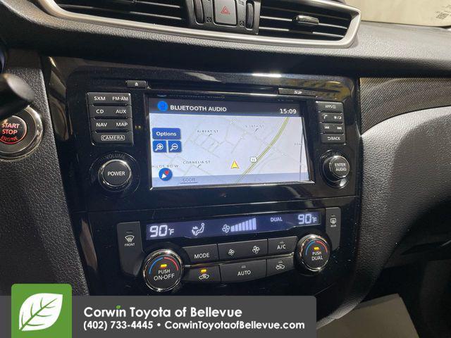 used 2015 Nissan Rogue car, priced at $9,400