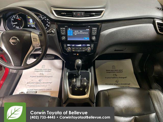 used 2015 Nissan Rogue car, priced at $9,400