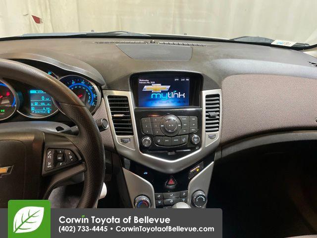 used 2015 Chevrolet Cruze car, priced at $8,900