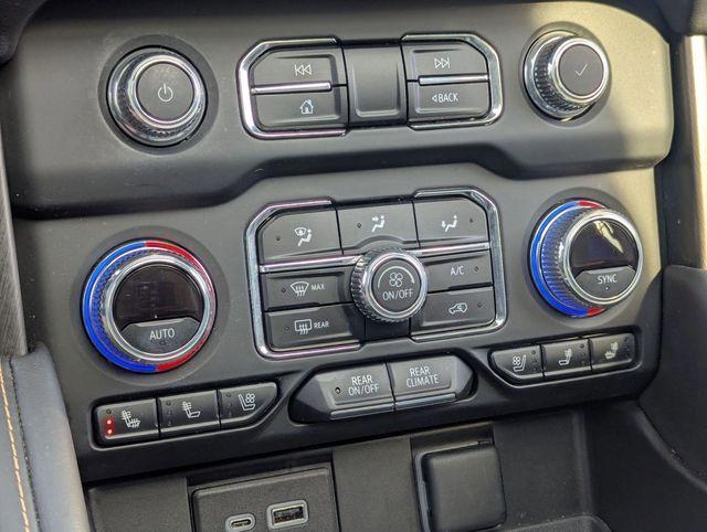 used 2023 GMC Yukon car, priced at $52,878