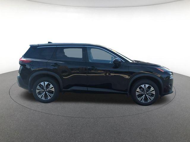 used 2021 Nissan Rogue car, priced at $16,264