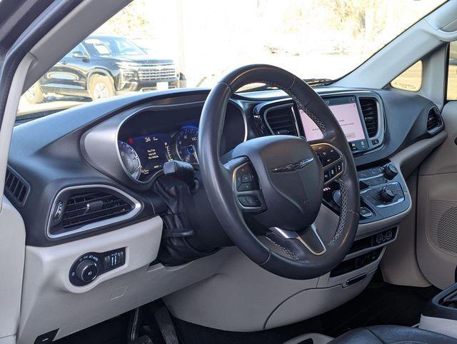 used 2022 Chrysler Pacifica car, priced at $19,577