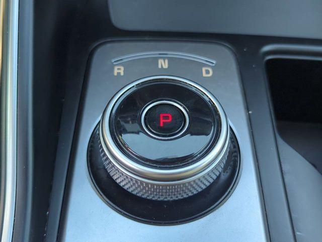 used 2023 Kia Sorento Hybrid car, priced at $20,898