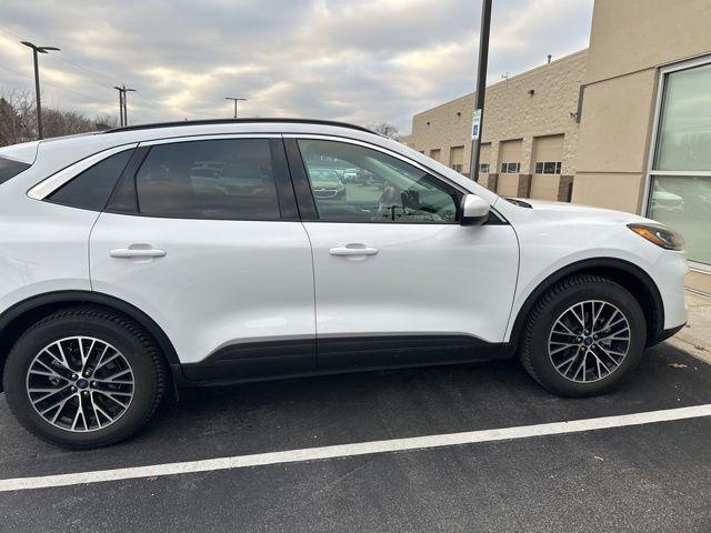 used 2021 Ford Escape PHEV car, priced at $19,700