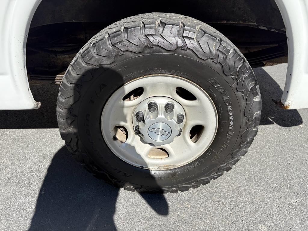 used 2017 Chevrolet Express 2500 car, priced at $15,950