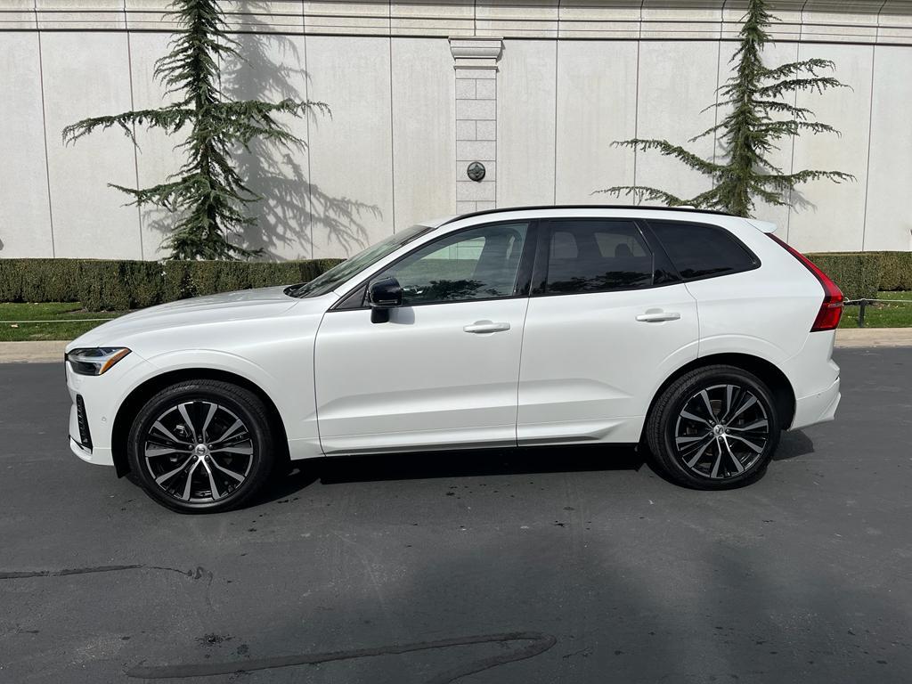 used 2025 Volvo XC60 car, priced at $38,950