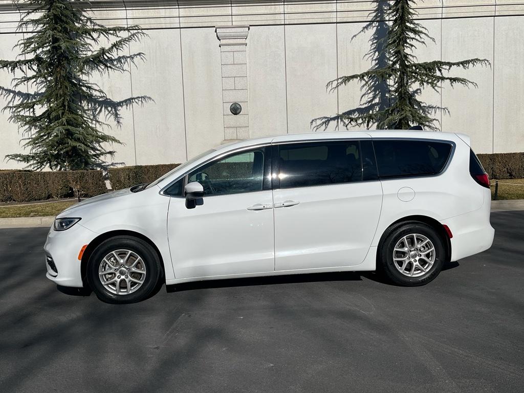 used 2023 Chrysler Pacifica car, priced at $23,950