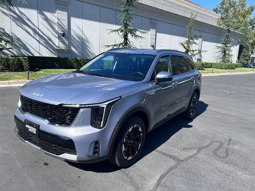 used 2024 Kia Sorento car, priced at $28,450