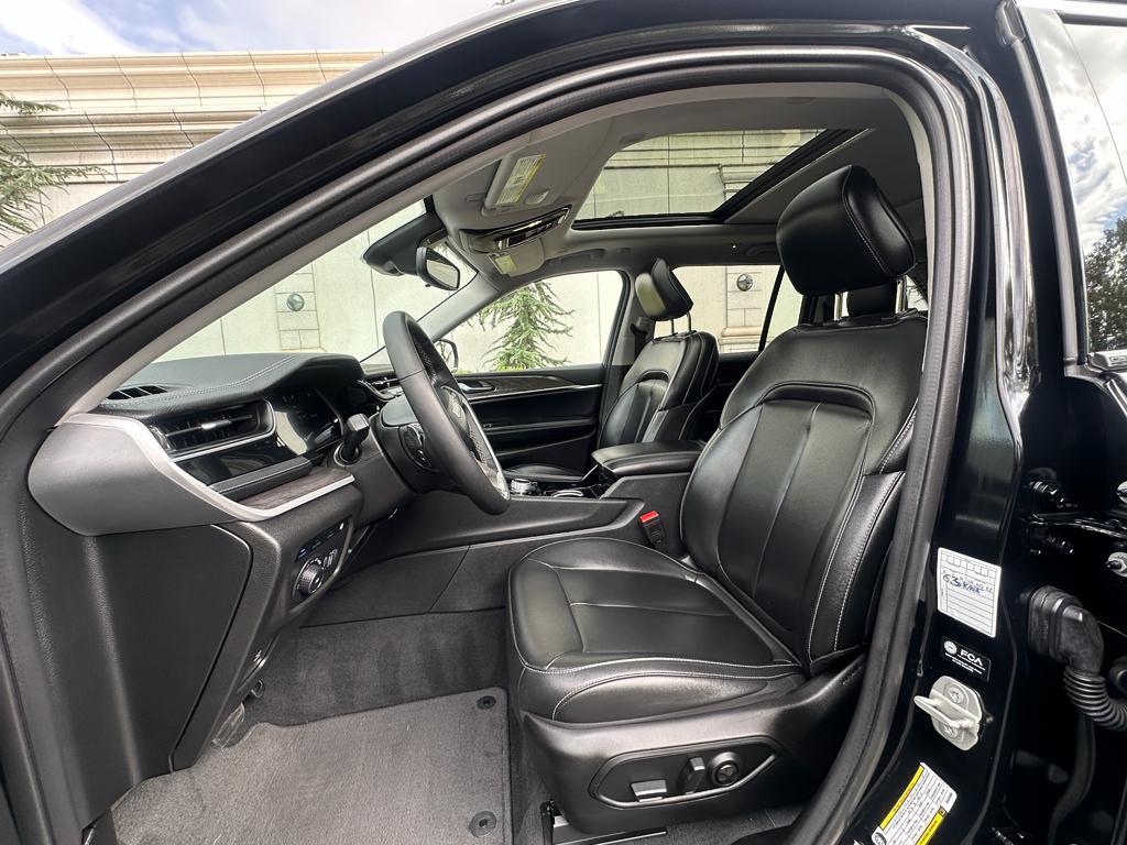 used 2023 Jeep Grand Cherokee 4xe car, priced at $28,450