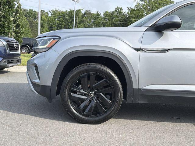 used 2023 Volkswagen Atlas Cross Sport car, priced at $24,595