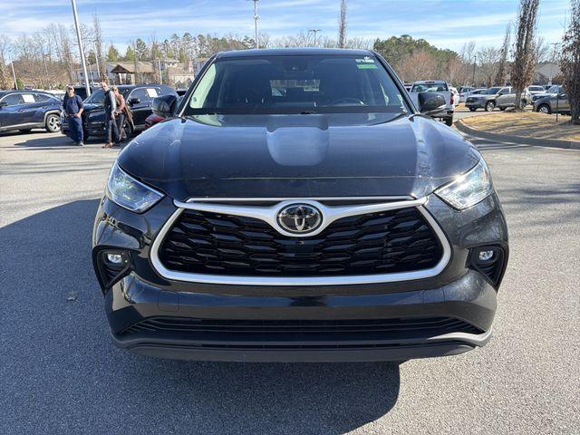 used 2024 Toyota Highlander car, priced at $31,295