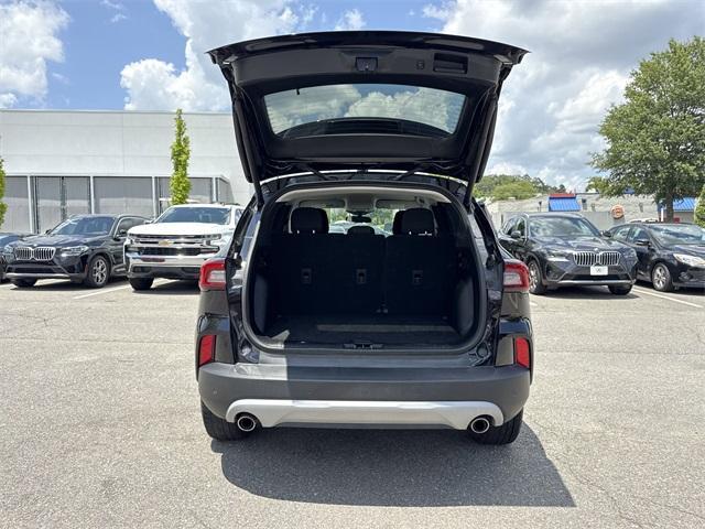 2023 Agate Black Metallic Ford Escape