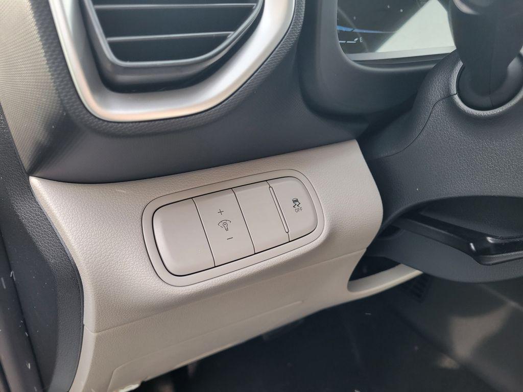 new 2026 Hyundai Venue car, priced at $25,125