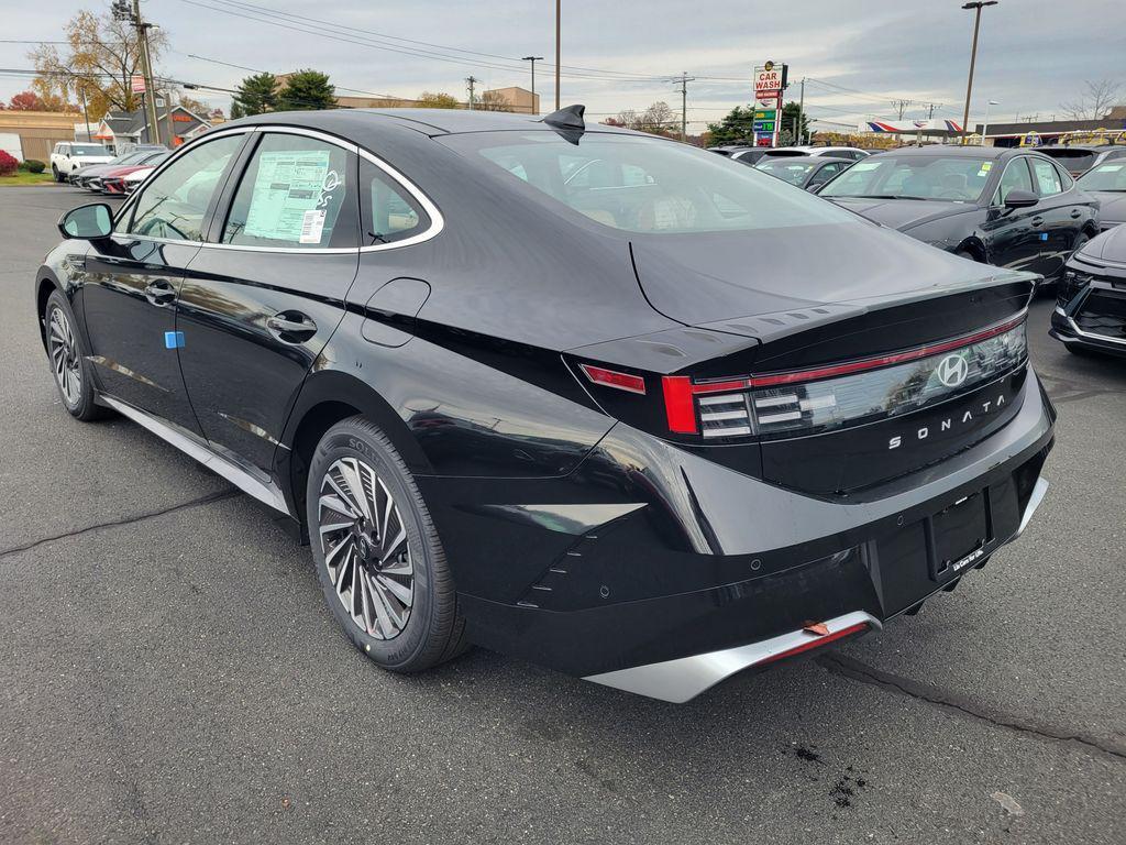 new 2026 Hyundai Sonata Hybrid car, priced at $39,405