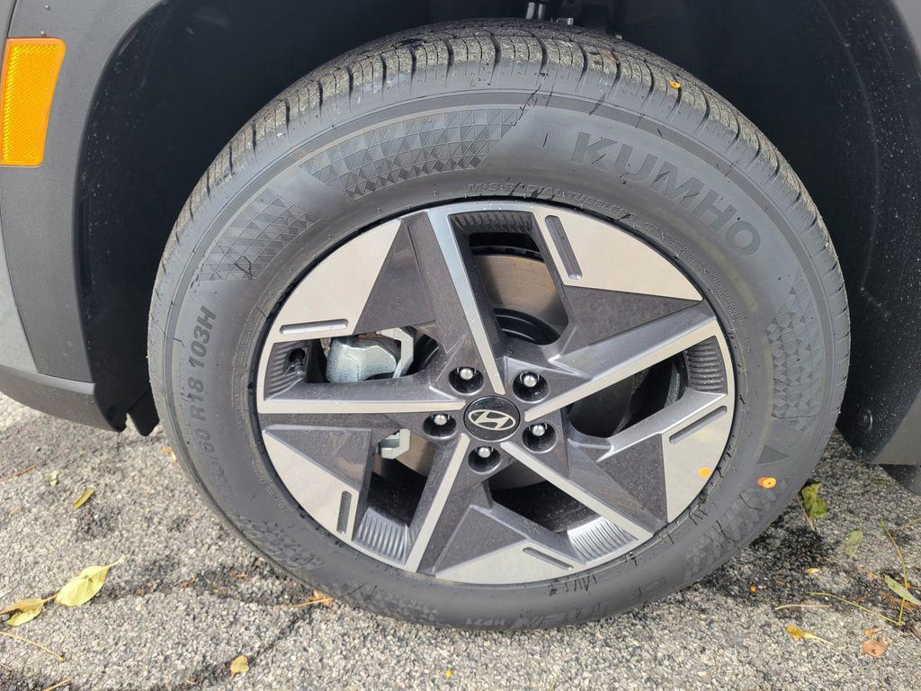 new 2026 Hyundai Tucson car, priced at $31,965