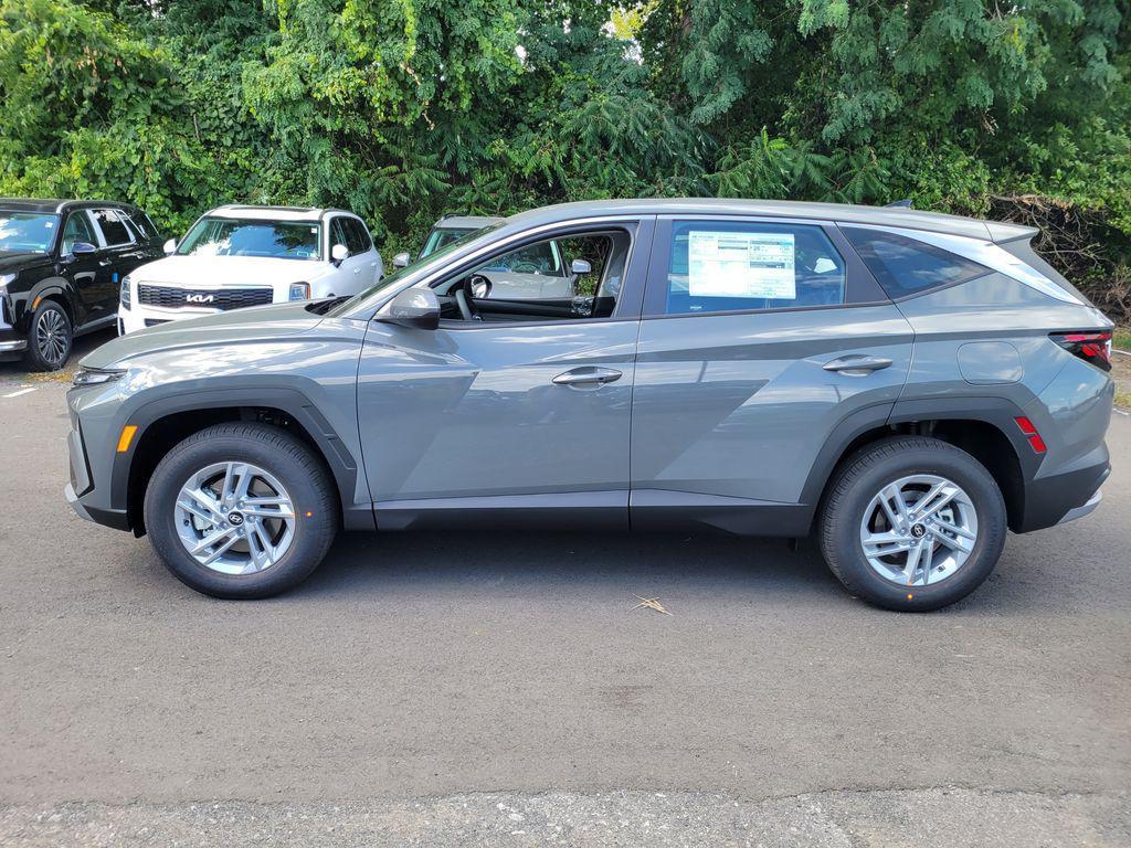 new 2026 Hyundai Tucson car, priced at $30,425