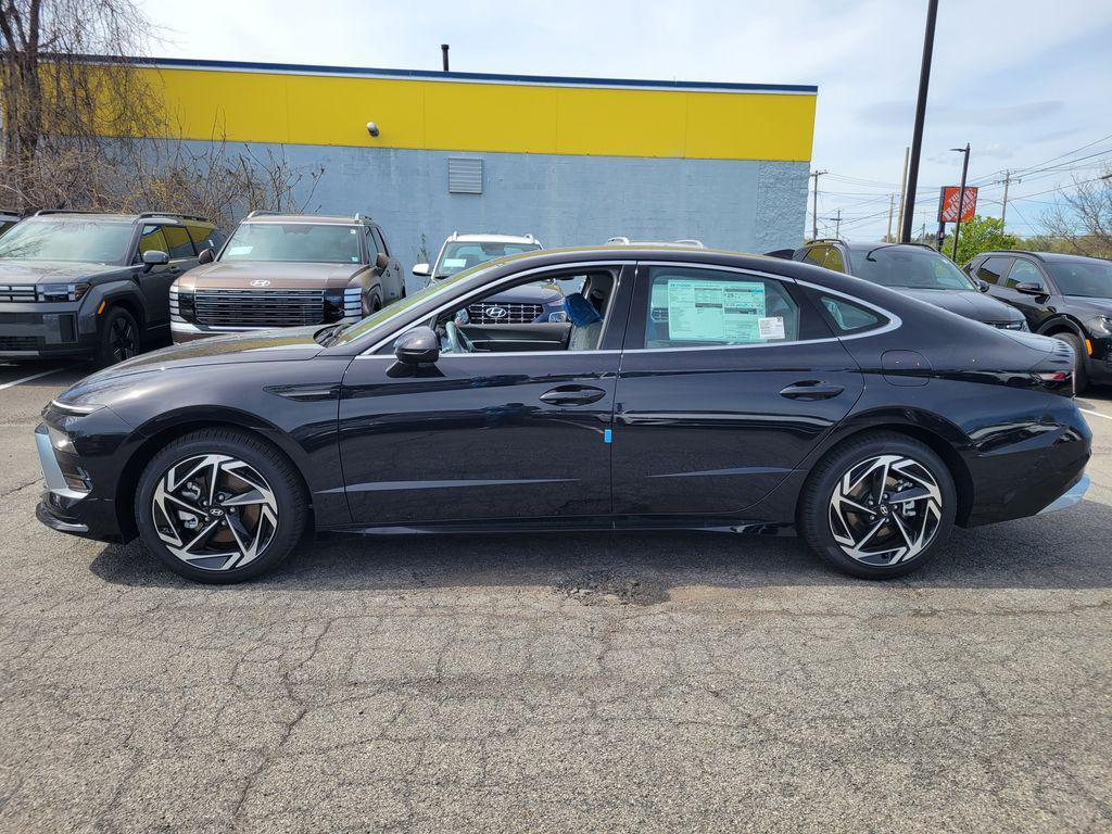 new 2026 Hyundai Sonata car, priced at $28,530