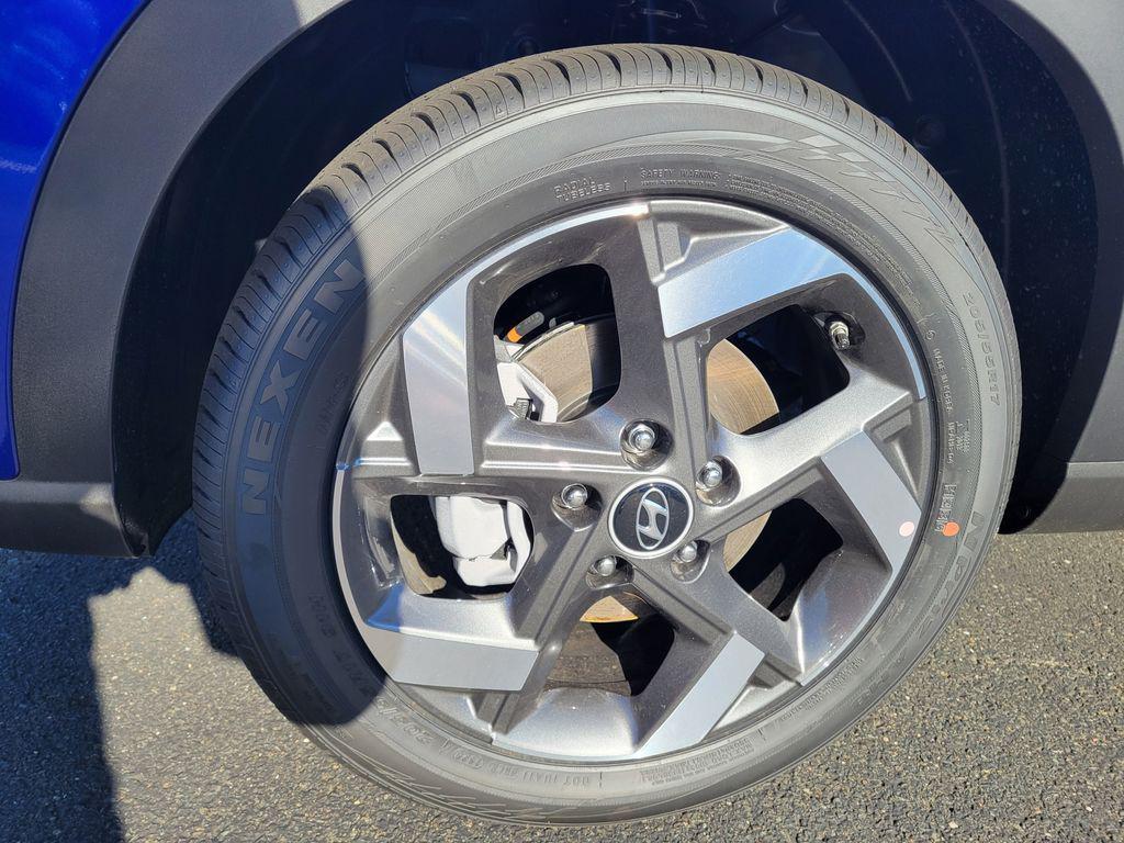 new 2026 Hyundai Venue car, priced at $25,125