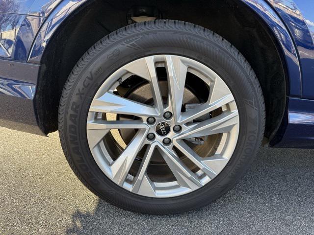 used 2021 Audi Q7 car, priced at $30,590