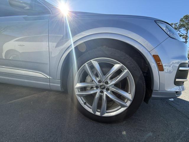 used 2018 Audi Q7 car, priced at $21,990