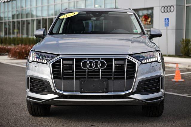 used 2024 Audi Q7 car, priced at $35,990