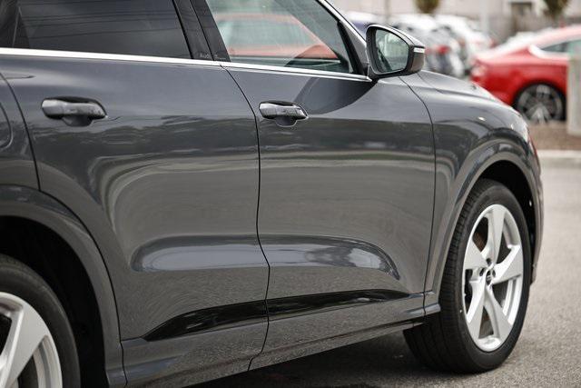 new 2025 Audi Q5 car, priced at $58,600