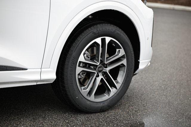 new 2025 Audi Q5 car, priced at $54,005