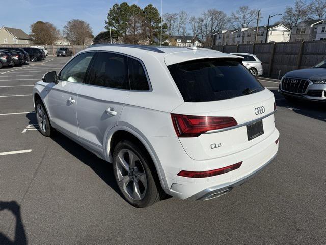 used 2024 Audi Q5 car, priced at $33,490