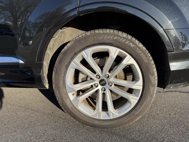 used 2025 Audi Q7 car, priced at $53,990