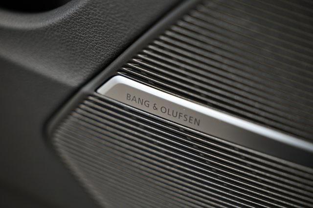 new 2026 Audi Q7 car, priced at $68,985