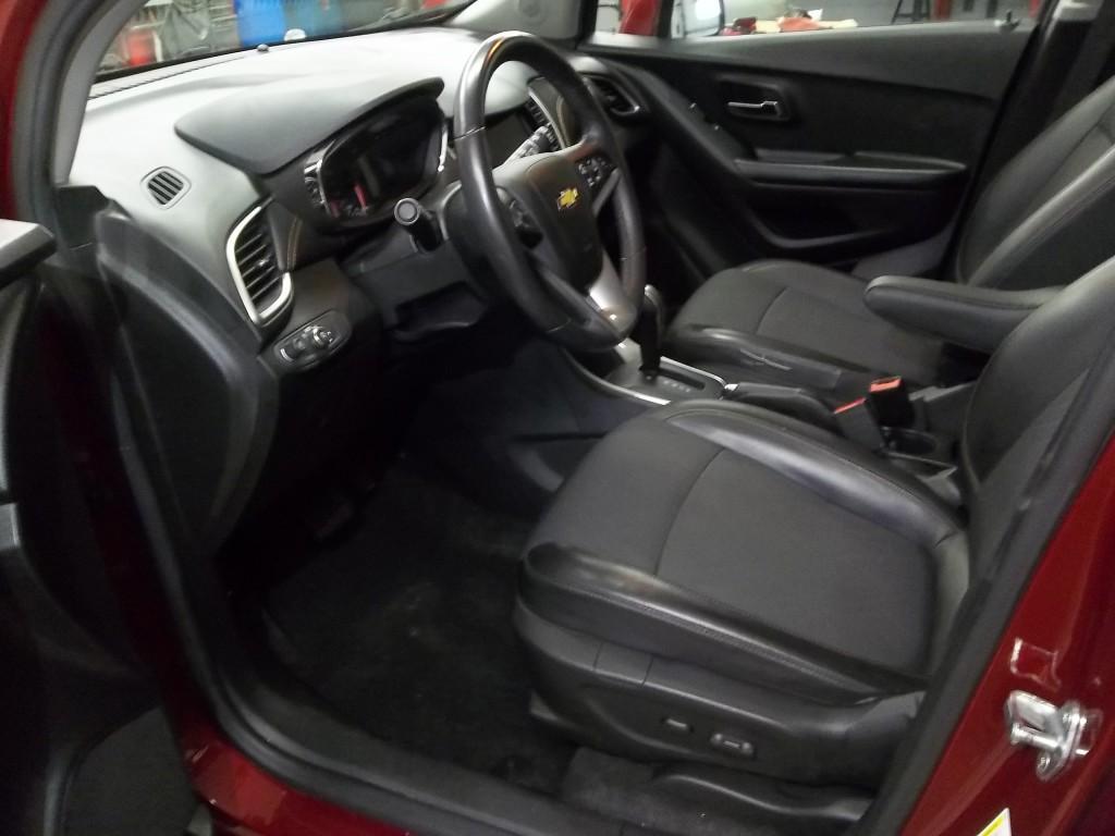 used 2022 Chevrolet Trax car, priced at $17,990